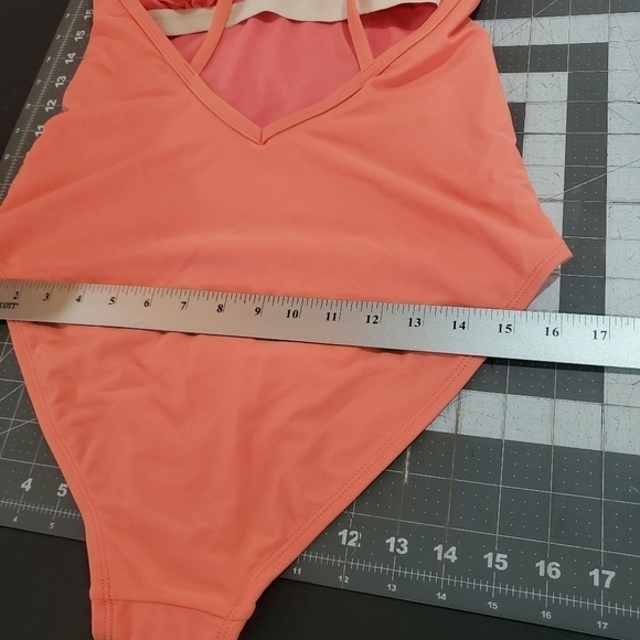 New Kona Sol Peach V-neck One Piece High Back Adjustable Straps Swimsuit Medium - Picture 7 of 10